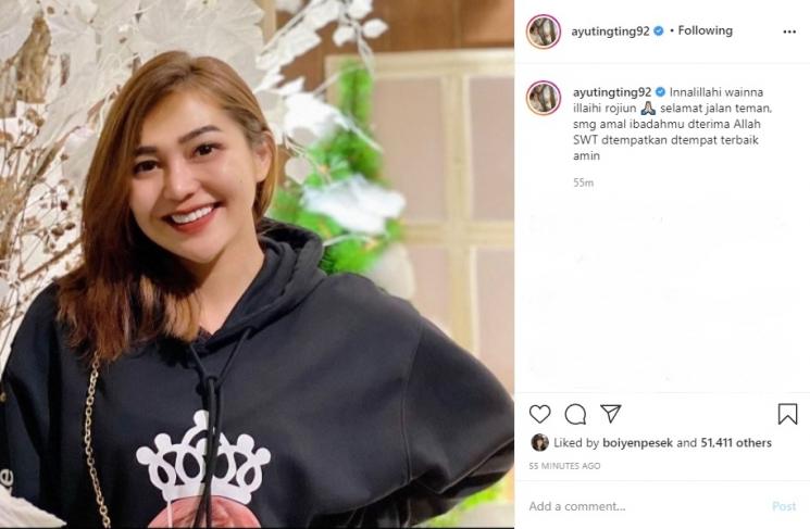 Ayu Ting Ting berduka atas meninggalnya Chacha Sherly. (Instagram/@ayutingting92)