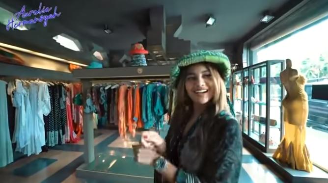 Aurel Hermansyah (YouTube/Aurelie Hermansyah)