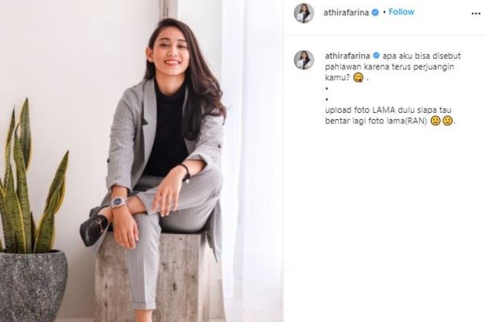 Athira Farina, pilot cantik dijodohkan sama El Rumi. (Instagram/@athirafarina)