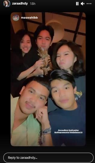 Zara bersama pacar dan teman-temannya (Instagram.com)