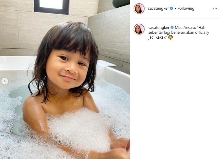Ansara makin mirip Rafathar. (Instagram/@cacatengker)