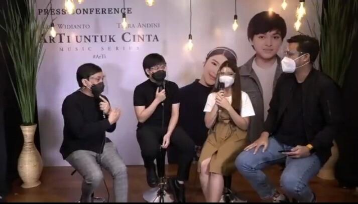 Yovie, Widianto, Arsy Widianto, Tiara Andini. (MataMata.com/Rena Pangesti)