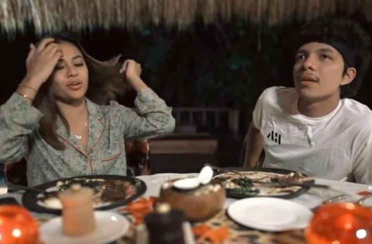 Aurel Hermansyah dan Atta Halilintar. (Youtube/AttaHalilintar)