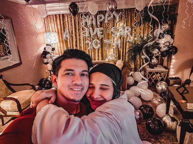 Zaskia Sungkar dan Irwansyah (Instagram.com)