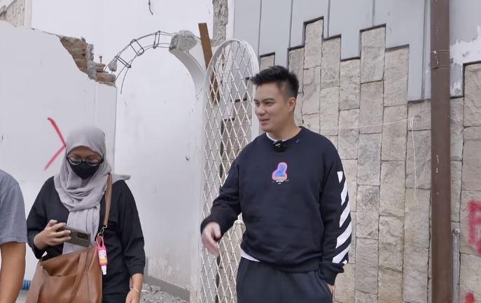 Rumah baru Baim Wong nyaris disegel. (Youtube/BaimPaula)