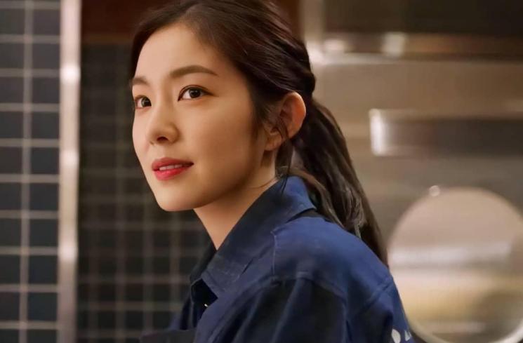 Irene Red Velvet (Instagram.com)