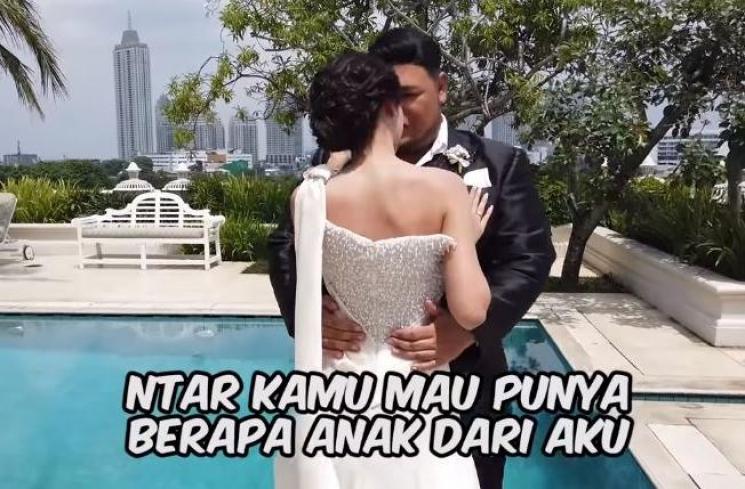 Ivan Gunawan dan Bella Aprilia Sant. (Youtube/IvanGunawan)