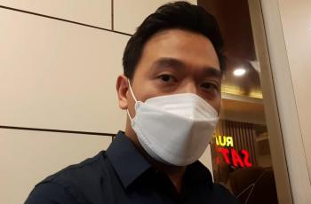 Rajin Wajib Lapor, Michael Yukinobu de Fretes: Sebisa Mungkin Tanggung Jawab