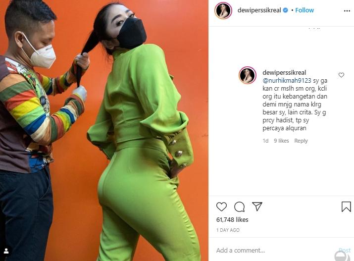 Dewi Perssik (Instagram.com)