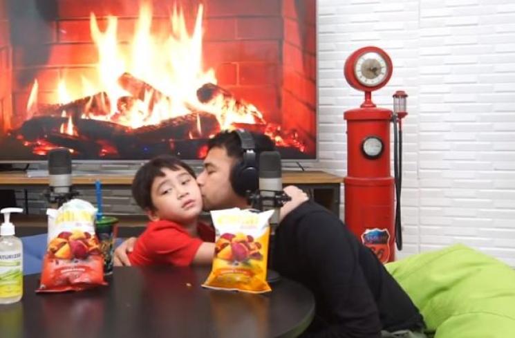 Rafathar bikin podcast bareng Raffi Ahmad (Youtube.com/RANSEntertainment)