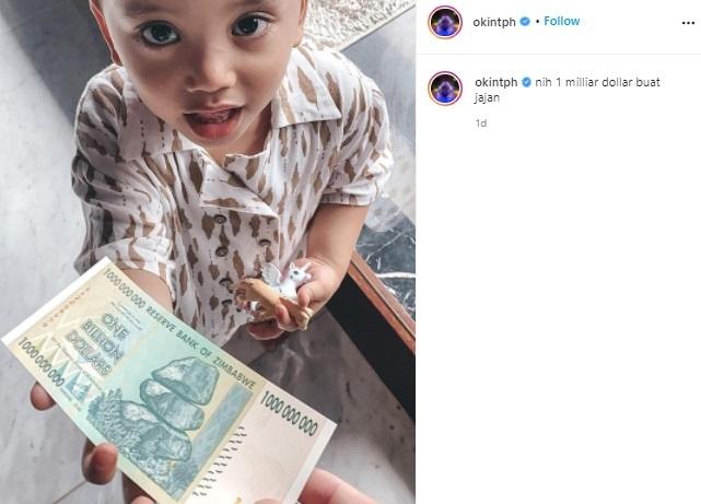 Xabiru dapat uang jajan 1 miliar dollar. (Instagram/@okintph)