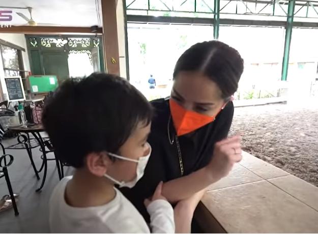 Nagita Slavina dan Rafathar (Youtube.com/RANSEntertainment)
