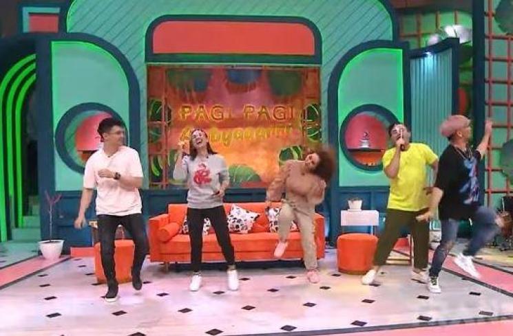 Nita Thalia di program TV. (Youtube/TransTVOfficial)