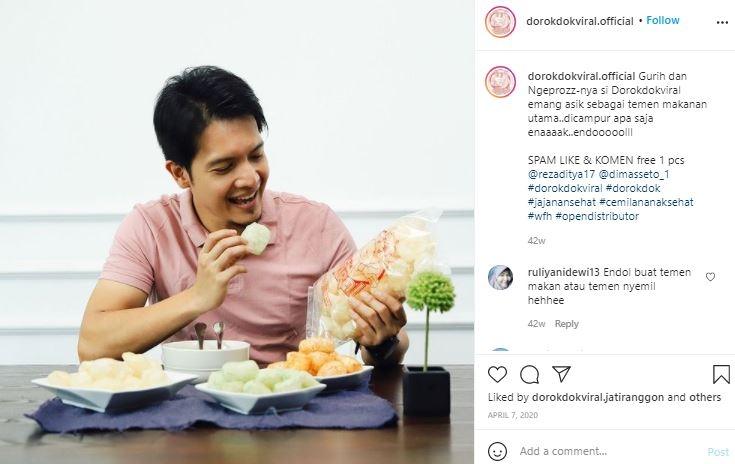 Pundi-pundi uang Dhini Aminarti. (Instagram/@dorokdokvoral_official)