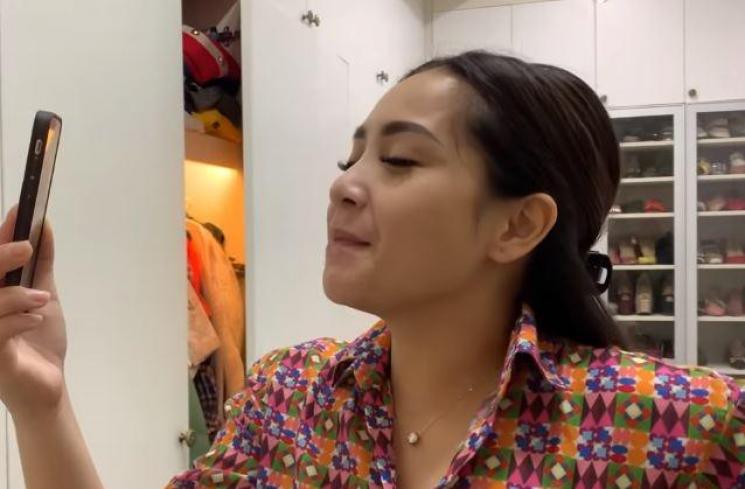 Nagita Slavina dan pak Mamad. (Youtube/RANSEntertainment)