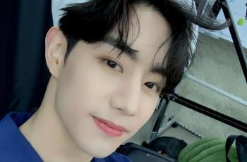 Momen Pulang Kampung ke LA Dibagikan Mark GOT7, Fans Nangis!