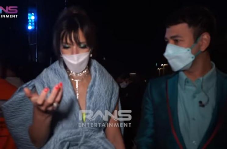 Nia Ramadhani dan Raffi Ahmad (Youtube.com)