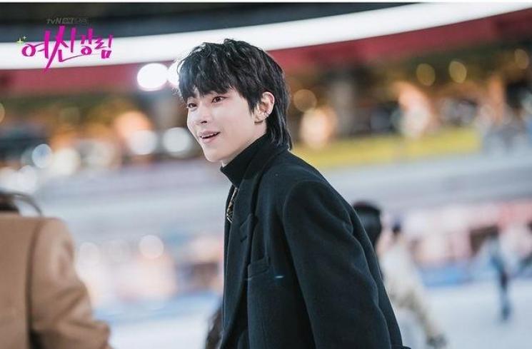 True Beauty (Instagram/@tvndrama.official)