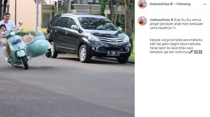 Glenn Alinskie naik motor miring. (Instagram/@chelseaoliviaa)