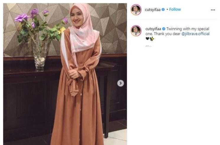 Gaya Cut Syifa berbusana muslim. (Instagram/@cutsyifaa)