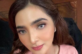 Baju Krisdayanti Tak Seragam saat Lamaran Aurel, Ashanty: Kan Istri Mas Anang Cuma Satu