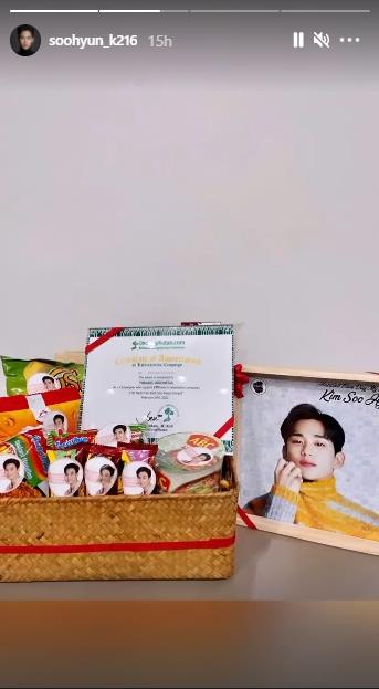 Kim Soo Hyun dikasih kado Indomie (Instagram.com)