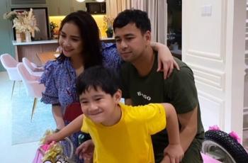 Rafathar Pertama Kali Makan Lele, Reaksinya Bikin Geleng-Geleng Netizen