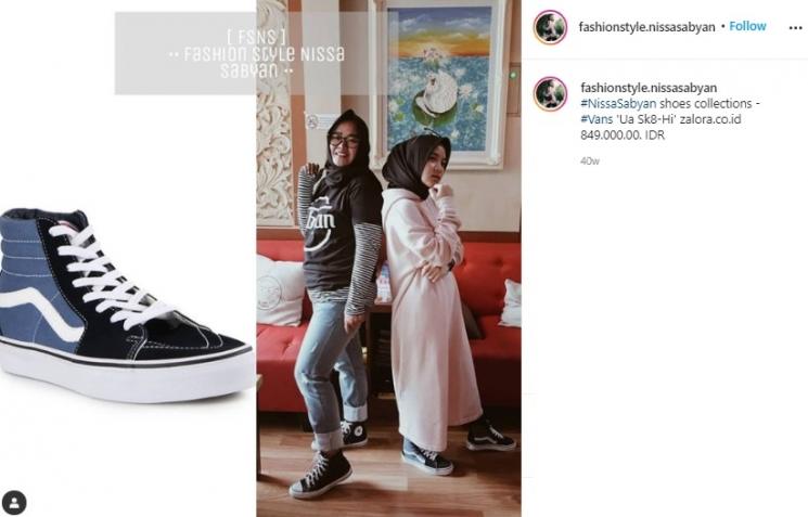 Koleksi sneakers Nissa Sabyan. (Instagram/@fashionstyle.nissasabyan)