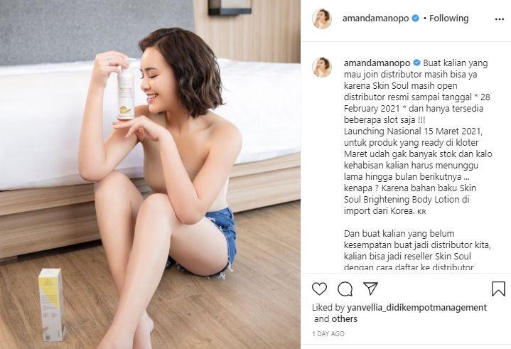 Amanda Manopo dikira nggak pakai baju. (Instagram/@amandamanopo)