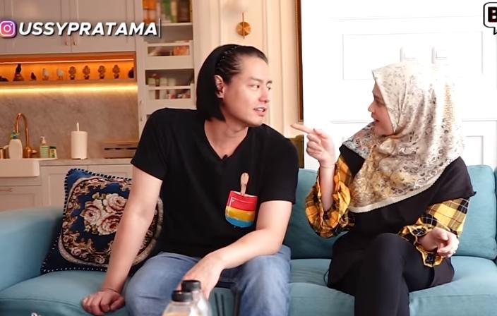 Cut Meyriska dan Roger Danuarta (Youtube.com)