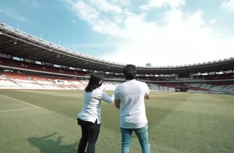 Atta Halilintar survey ke Stadion GBK. (Youtube/AttaHalilintar)