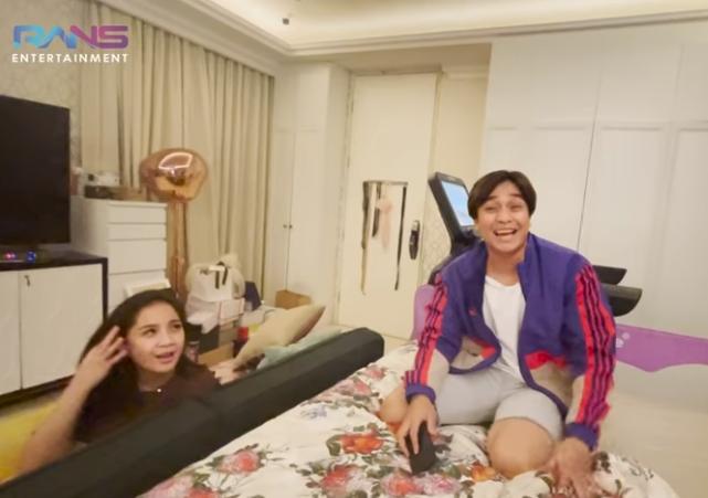 Nagita Slavina dan Billy Syahputra (Youtube.com)