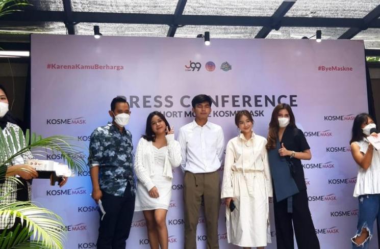 Juragan 99 dan Influencer Lainnya dalam Peluncuran Film Pendek Ibuku yang Cerewet. (MataMata.com/Yuliani)