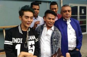 Teman Perempuan Robby Abbas Berinisial LL Diburu Polisi