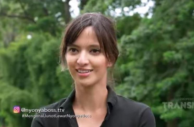 Nia Ramadhani (Youtube.com/TRANSTVOfficial)