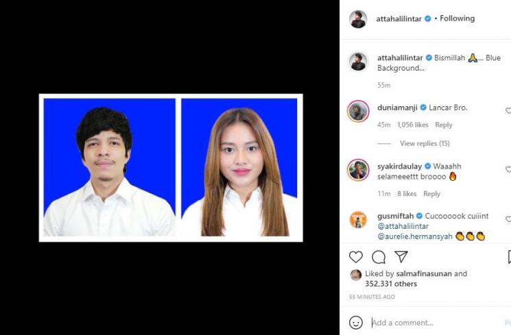 Atta Halilintar Pamer Pas Foto Buku Nikah dengan Aurel Hermansyah. (Instagram/attahalilintar)