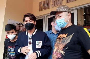 Rizky Billar Klarifikasi, Sudah Ingatkan Fans Patuhi Prokes di Restoran