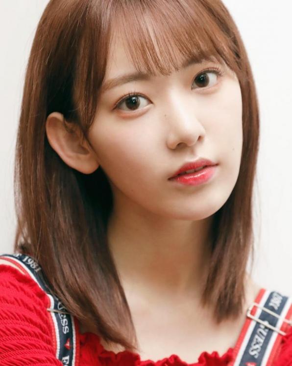 Sakura Miyawaki (Instagram.com)