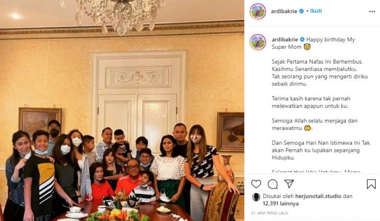 Ultah Ibu Ardi Bakrie (Instagram/@ardibakrie)