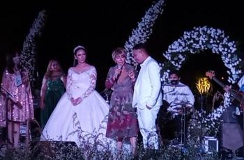 FOTO: Pernikahan Vicky Prasetyo dan Kalina Ocktaranny, Romantis Abis!