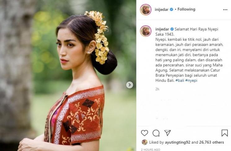 Jessica Iskandar rayakan Hari Raya Nyepi. (Instagram/inijedar)