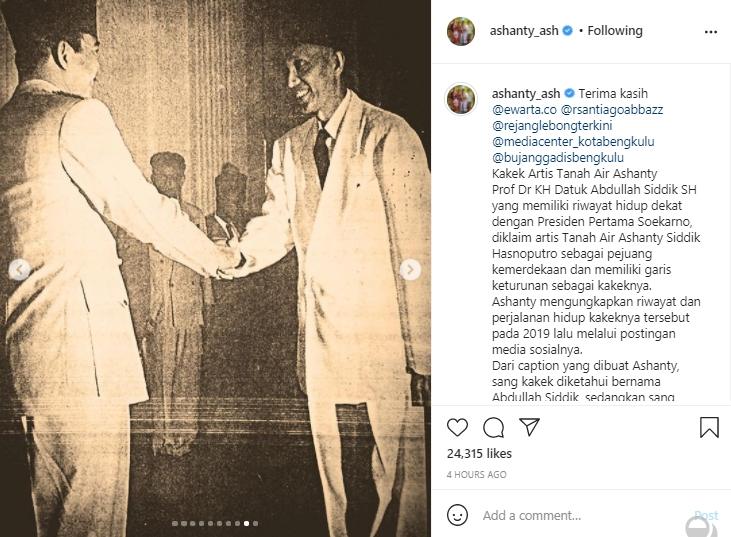 Kakek Ashanty bersama presiden pertama RI, Soekarno (Instagram.com)