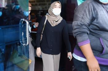 Istri Ayus Kehabisan Kata untuk Nissa Sabyan: Saya Minta Doanya