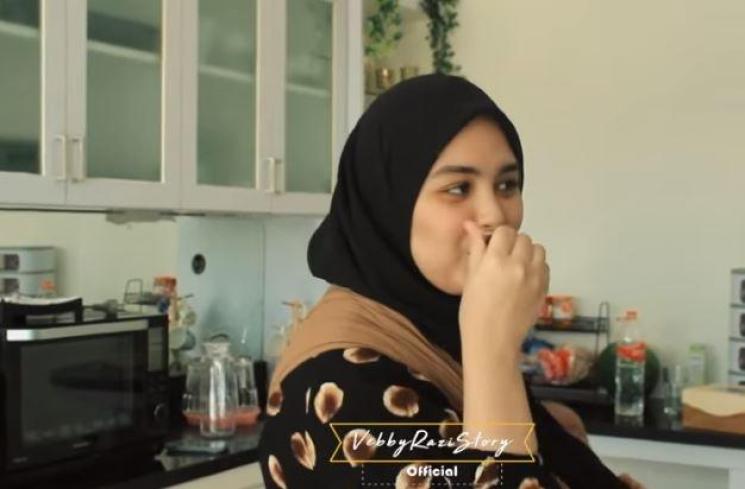 Rumah baru Vebby Palwinta. (Youtube/VebbyRaziStoryOfficial)