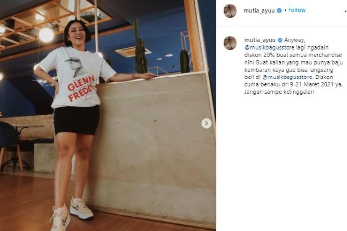 Gaya seksi Mutia Ayu. (Instagram/@mutia_ayuu)