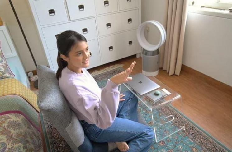 Sudut kamar Amanda Rawles. (Youtube/AmandaRawles)