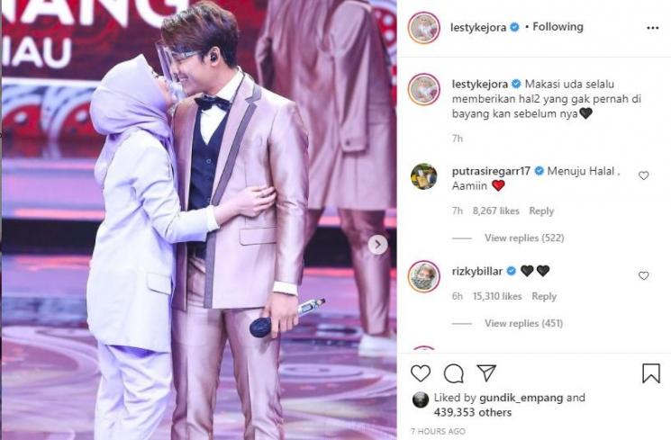 Lesti Kejora dan Rizky Billar. (Instagram/lestykejora)