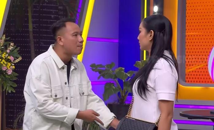 Vicky Prasetyo dan Kalina Ocktaranny. (Youtube/Trans7Official)