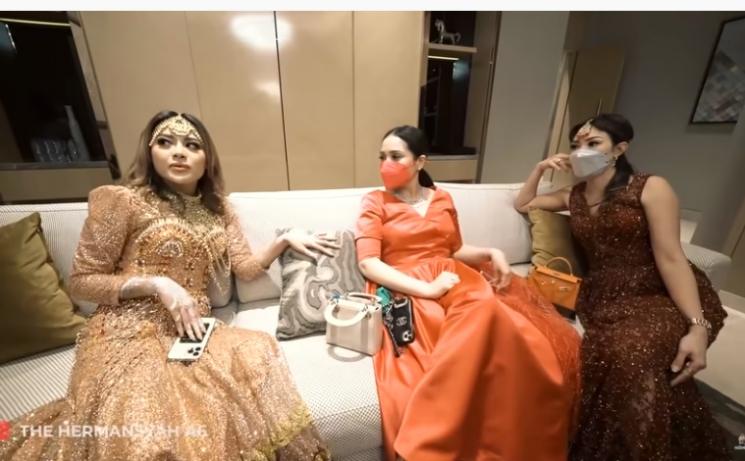 Nagita Slavina dan Ayu Dewi nasihat Aurel tentang kehidupan pernikahan (Youtube.com)