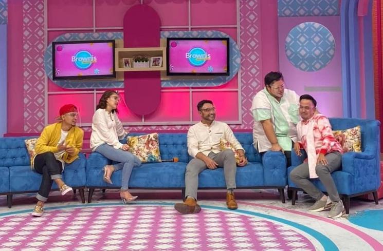 Ayu Ting Ting todong seserahan Rp 5 miliar. (Instagram/@brownis_ttv)